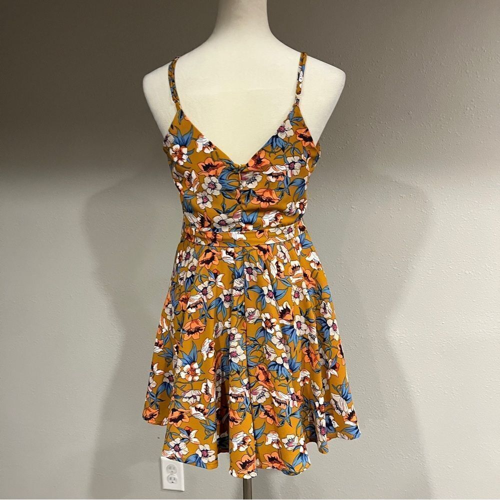Mustard color Floral fake wrap mini Dress with straps size small - Picture 7 of 14